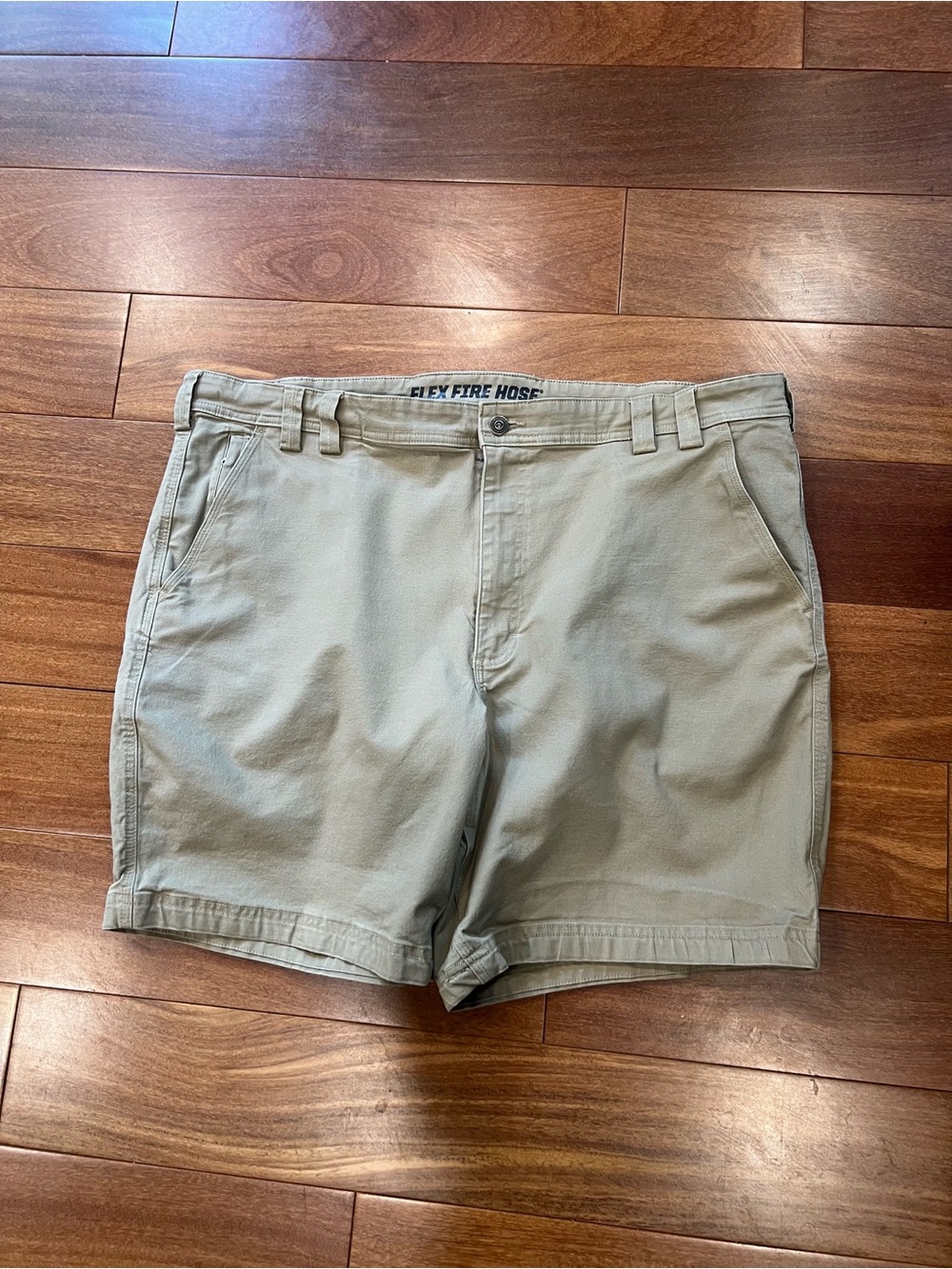 Duluth Trading Co Mens Flex Fire Hose Khaki Shorts 44 Relaxed Fit